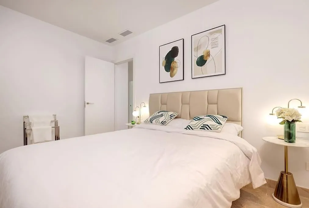Апартаменты Luxury Family, Beach & Golf Penthouse With Amazing Seaview Бенахавис Испания