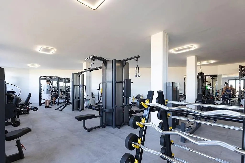 Апартаменты Luxury Family, Beach & Golf Penthouse With Amazing Seaview Бенахавис
